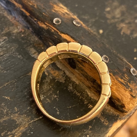 Stunning Anniversary gold and diamond ring - Picture 2 of 6